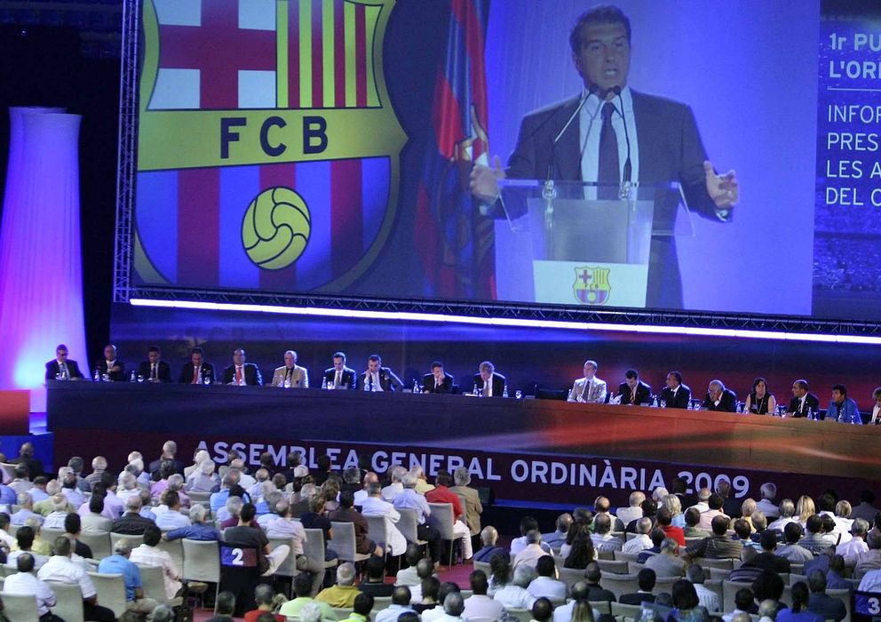 Foto: El expresidente del F.C. Barcelona, Joan Laporta (i) (Efe)