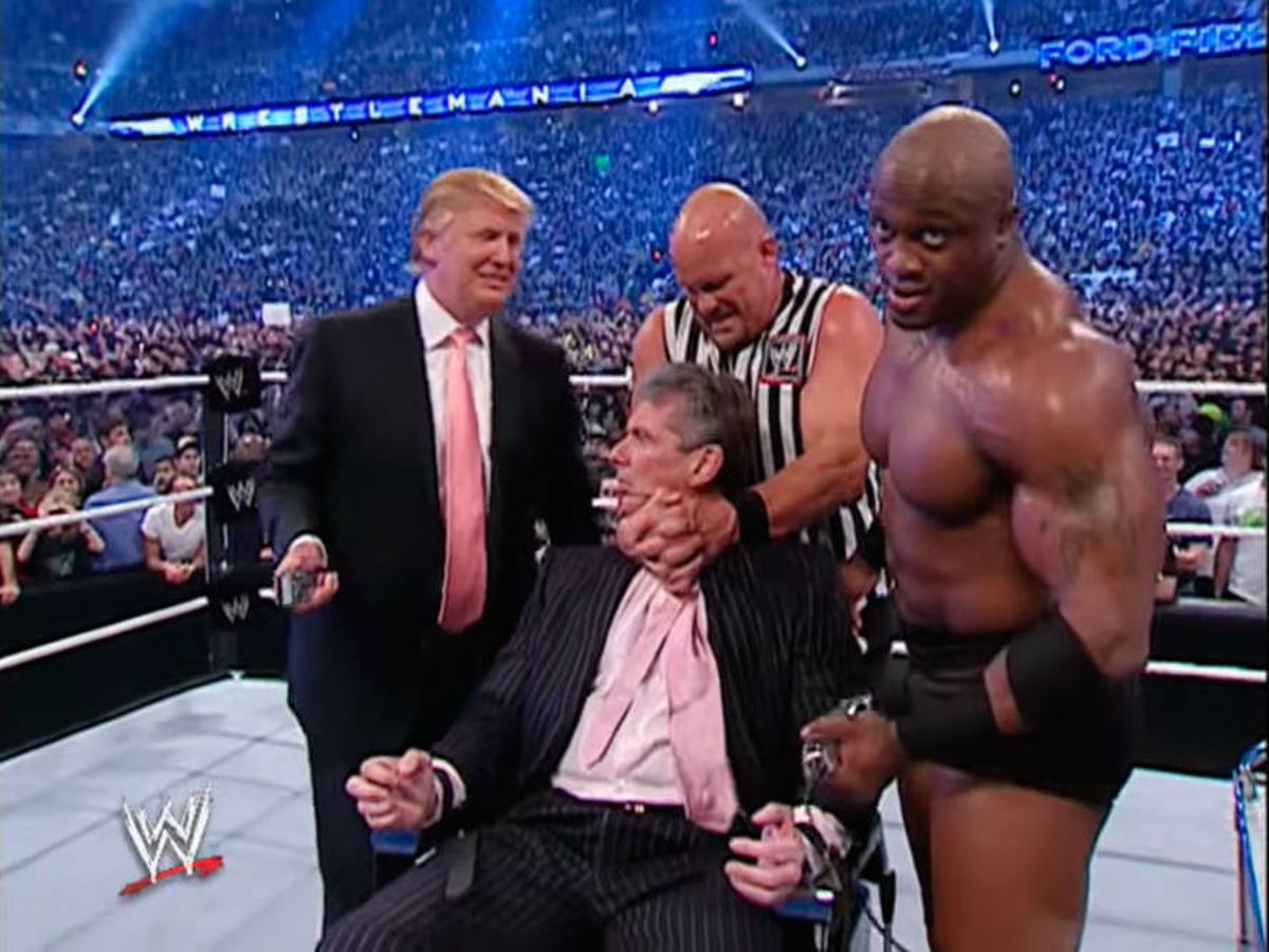Foto: Trump ganó a McMahon la llamada pelea de los 'billonarios' en el año 2007 (Foto: YouTube)