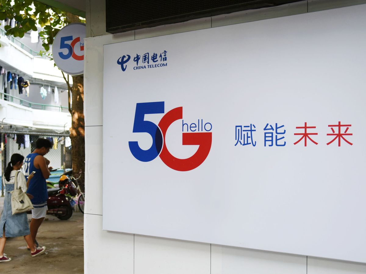 Foto: Cartel publicitario del 5G en Haikou, China. (Reuters)