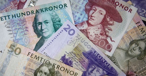Foto: Billetes antiguos de coronas suecas. (Reuters)