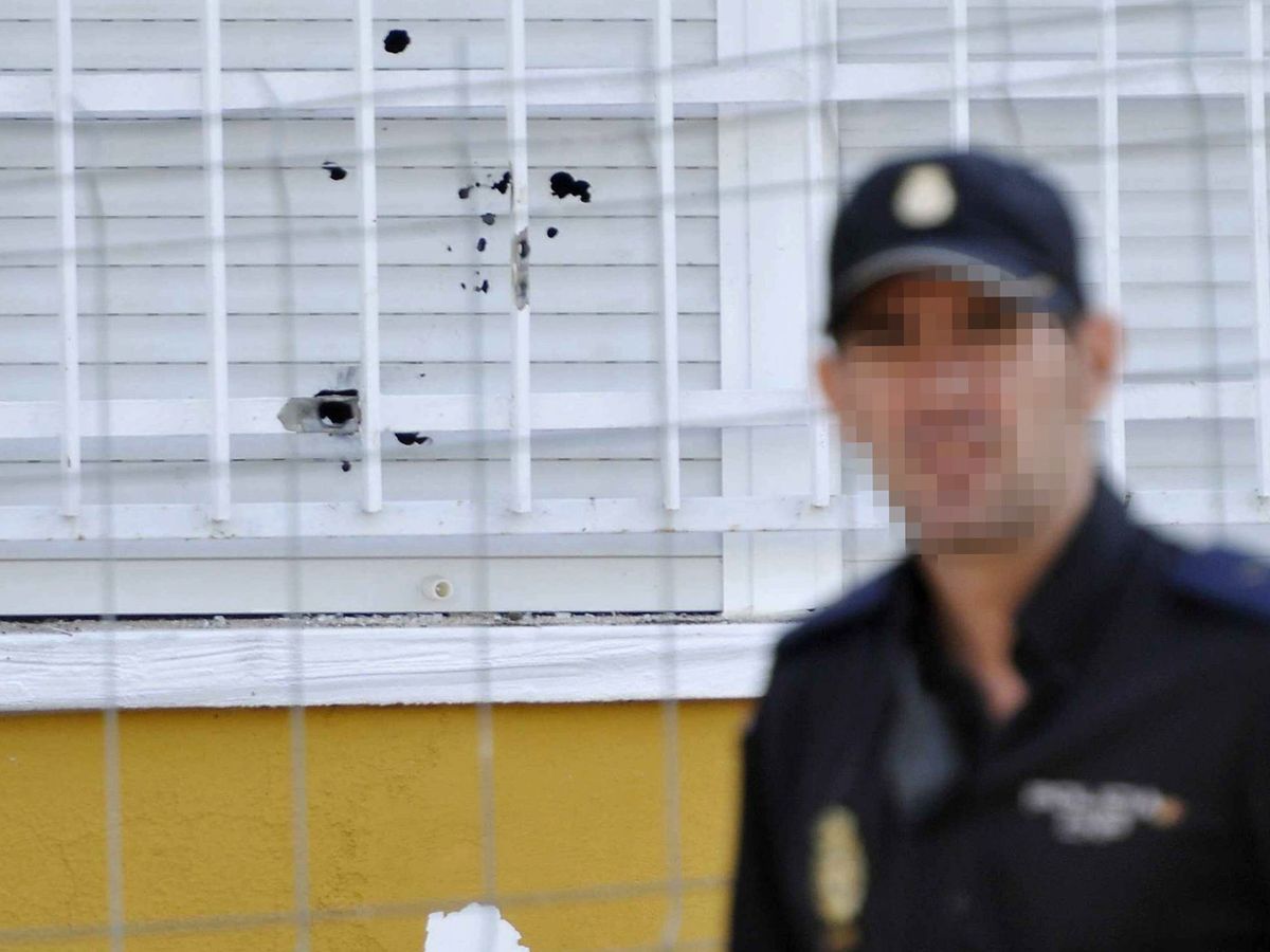 Foto: Foto de archivo de balas en un edificio de las Tres Mil Viviendas de Sevilla. (EFE)