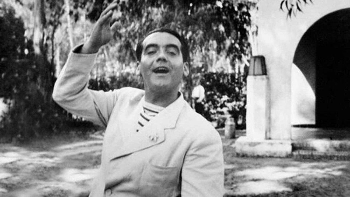 Federico García Lorca: su casa de veraneo en Nerja en venta por tres millones