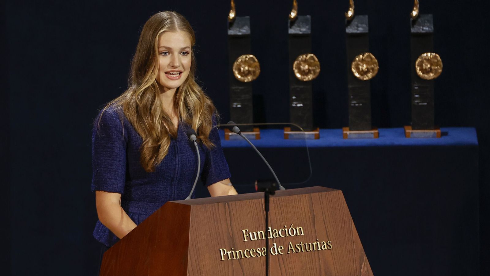 La princesa Leonor, durante su discurso en la gala de la 43ª edición de los Premios Princesa de Asturias. (EFE/Chema Moya) 