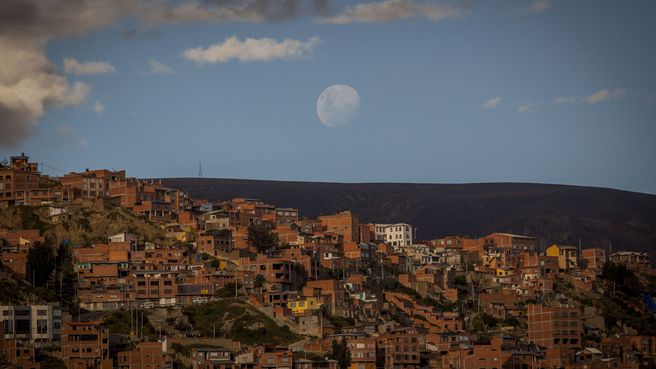 Foto de Vista de la luna en La Paz (Bolivia)