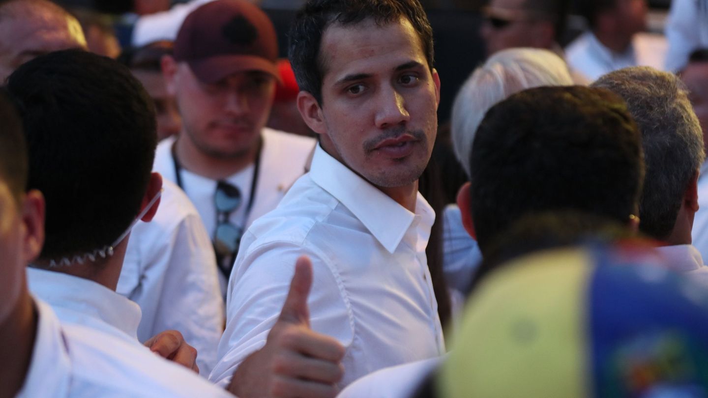 Juan Guaidó (c), llega al concierto por Venezuela en Cúcuta (Colombia). (EFE)
