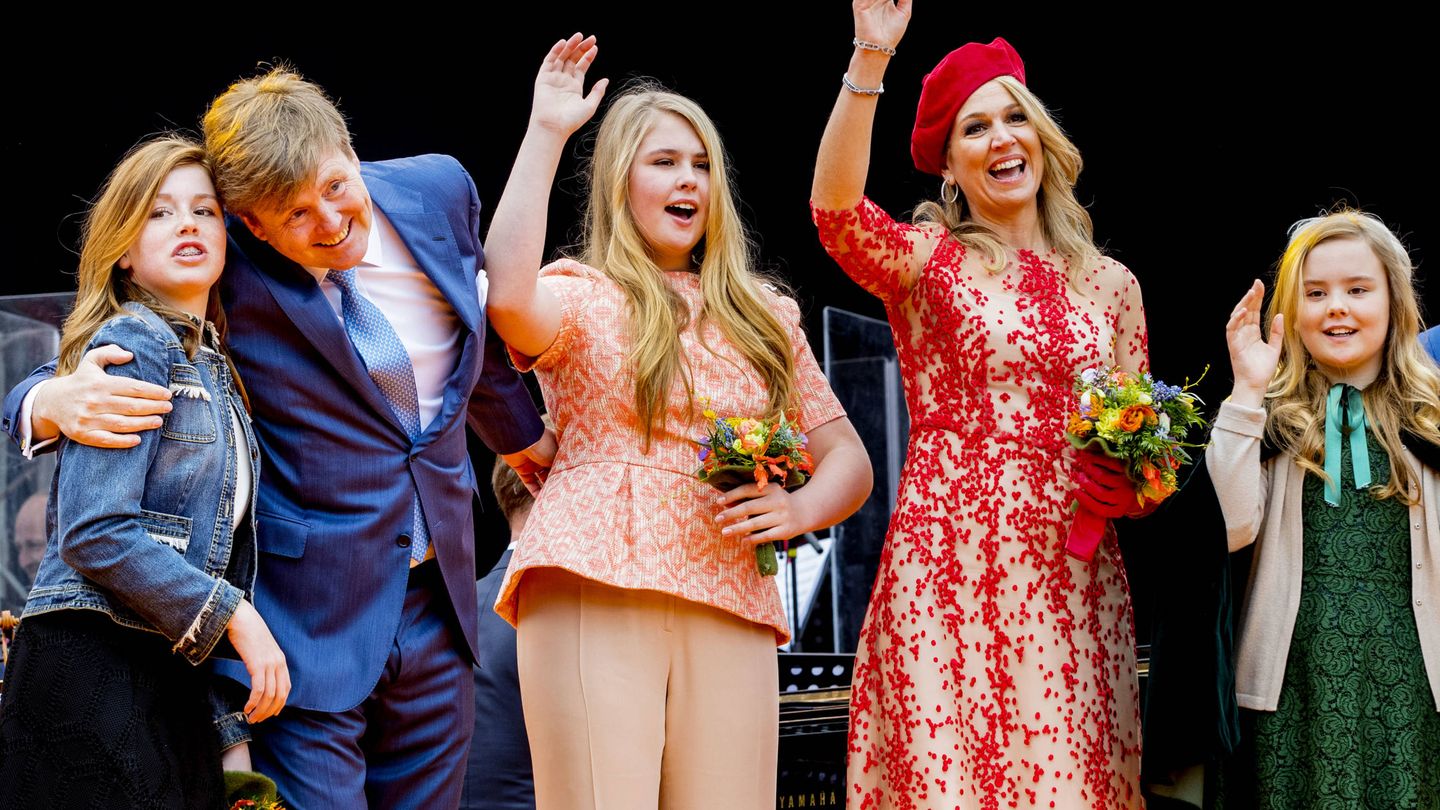 La familia real de Holanda celebra el Día del Rey de 2018. (Getty)