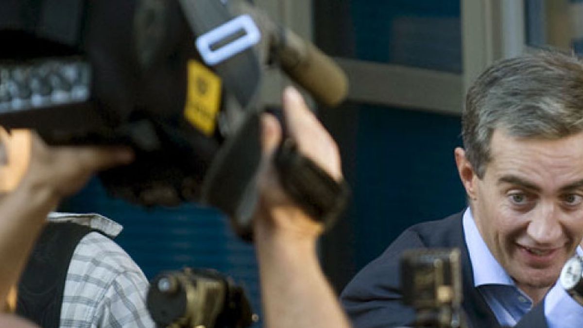 El ex secretario del PP valenciano se rodea de ‘zaplanistas’ para hacer frente al president