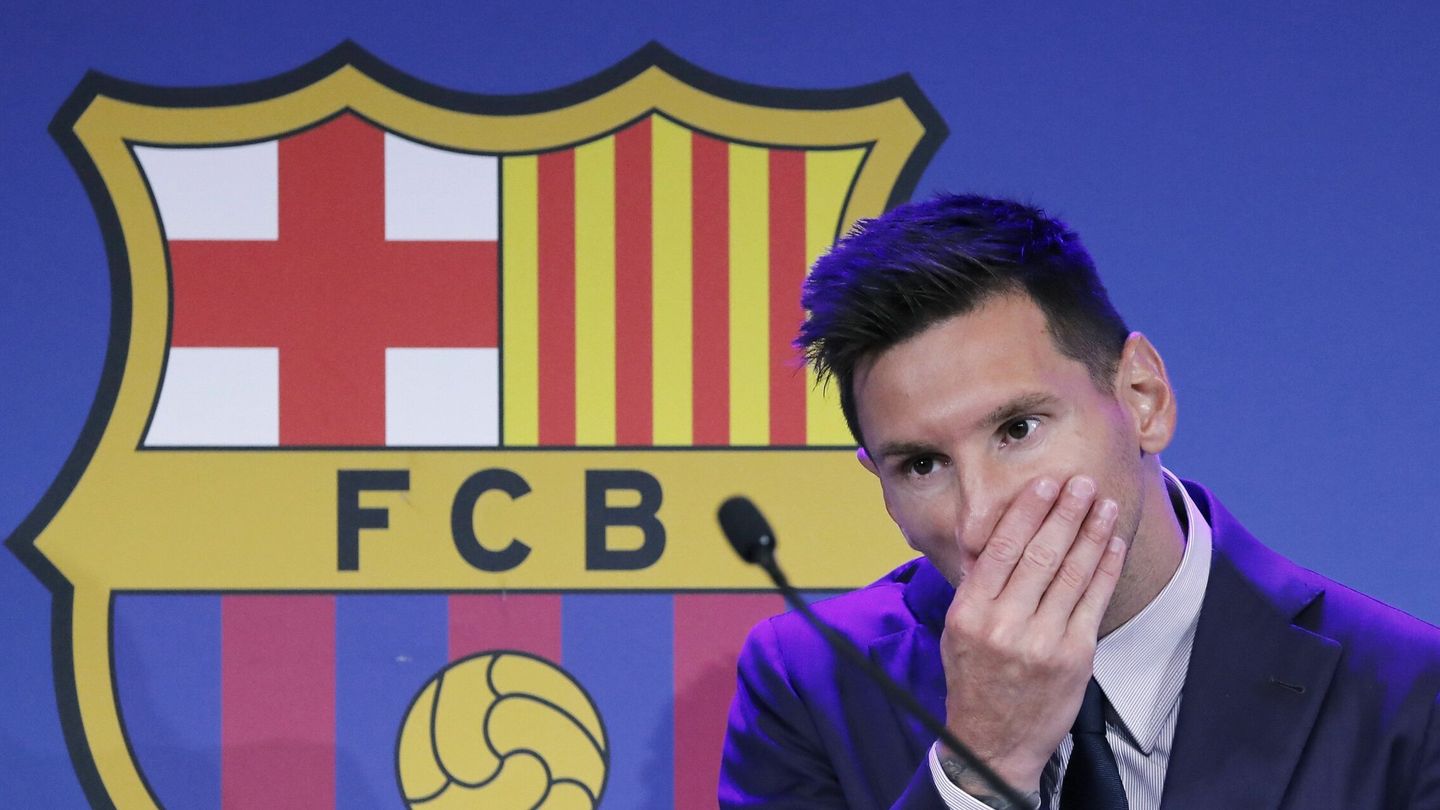 Messi no pudo aguantar el llanto en su adiós del FC Barcelona. (EFE)