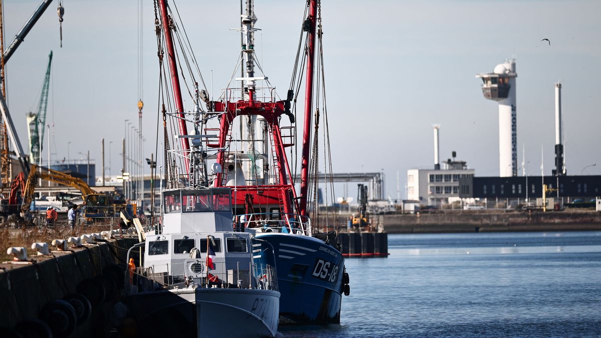 Reunión bilateral por el contencioso pesquero franco-británico bajo la amenaza de París