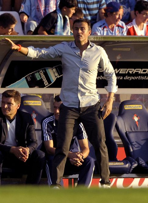 Foto: Luis Enrique da indicaciones a su equipo en un partido del Celta de Vigo.