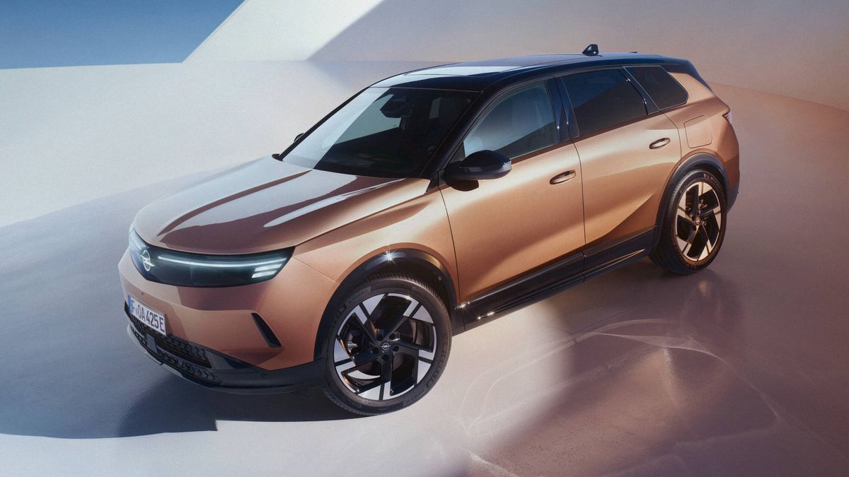 El nuevo Opel Grandland crece en tamaño, gana en tecnología y llegará como eléctrico e híbrido