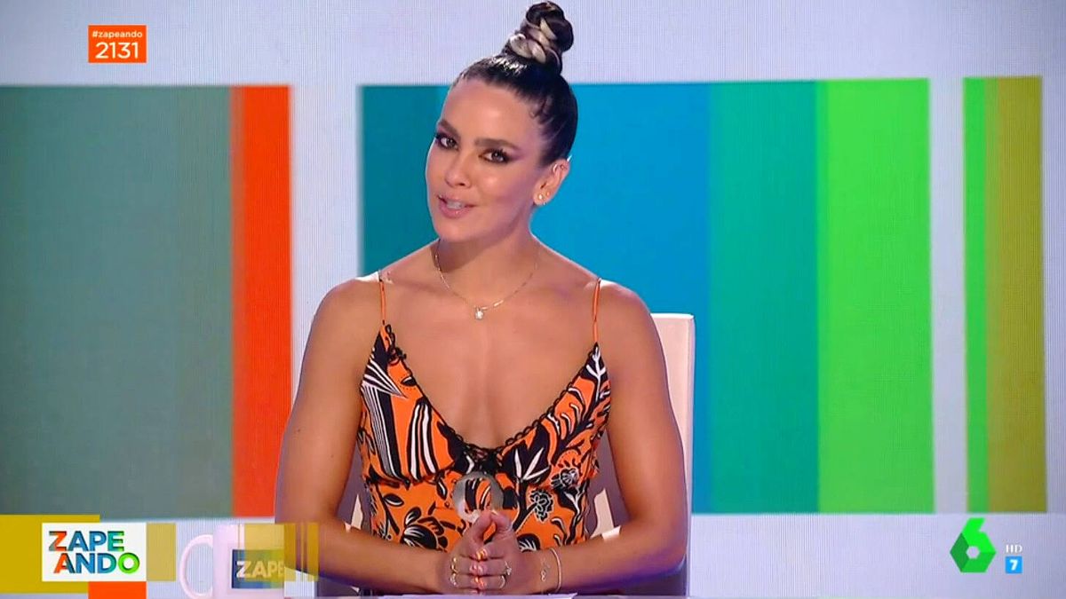 Cristina Pedroche se estrena en 'Zapeando' como presentadora con un 'tirito' a La Sexta