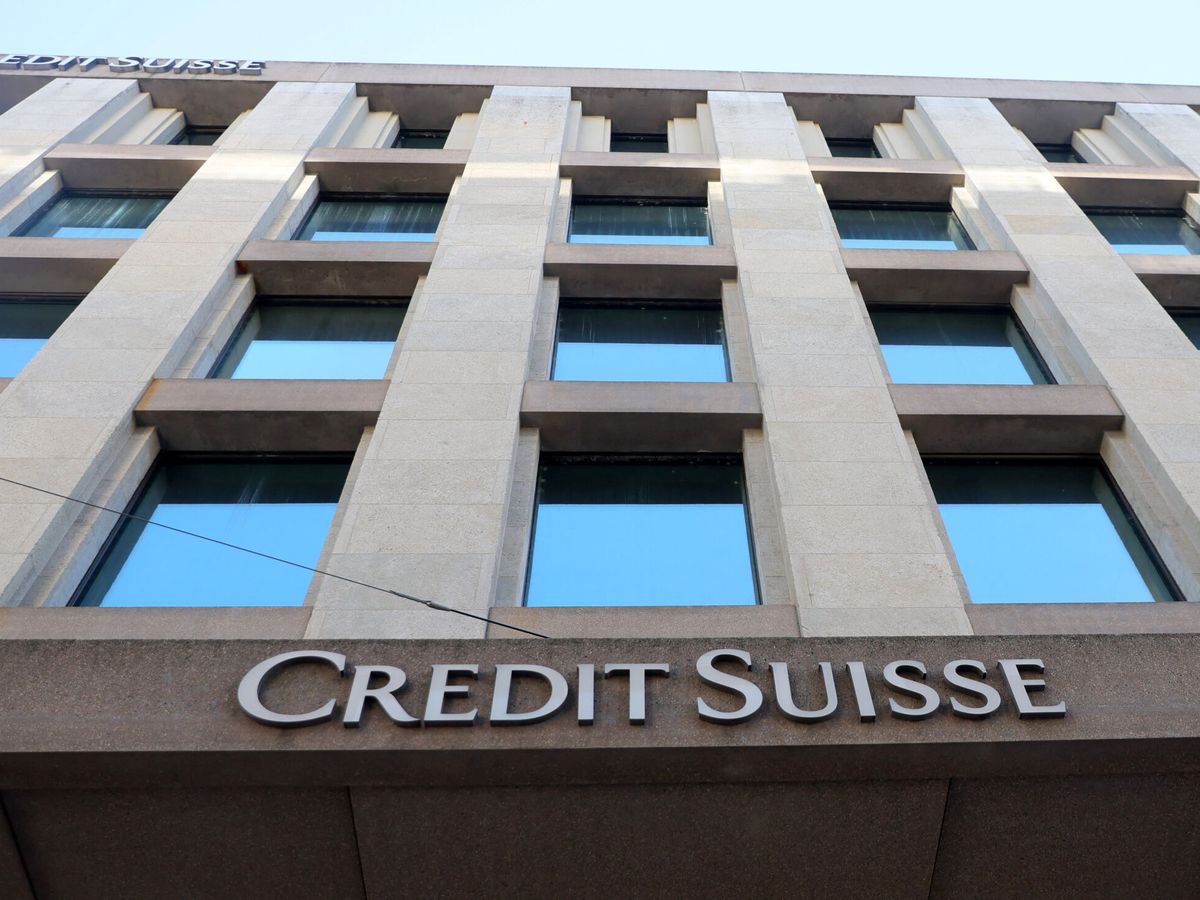 Foto: El banco suizo Credit Suisse está en el ojo del huracán por su desplome en Bolsa (REUTERS/Denis Balibouse)