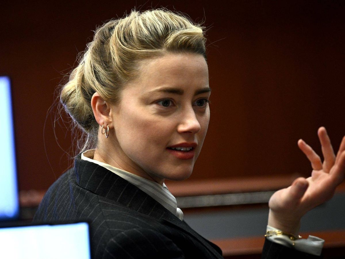 Foto: Amber Heard, durante la última jornada de interrogatorios. (EFE/Brendan Smialowski)