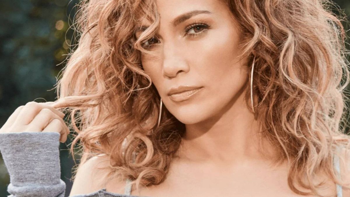 Jennifer Lopez lanza un doble cuidado capilar para tener un cabello like Hers