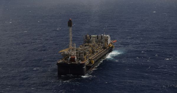 Foto: Un barco de petróleo de Petrobras. (Reuters)