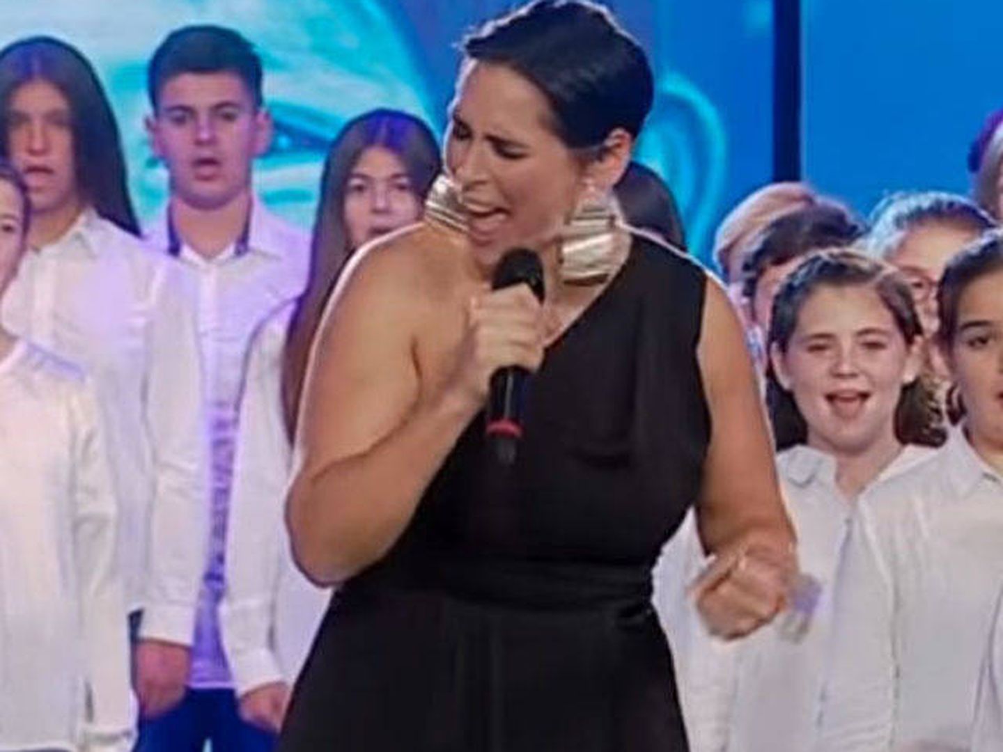 Rosa López criticada por su actuación en la gala benéfica de Canal Sur. 