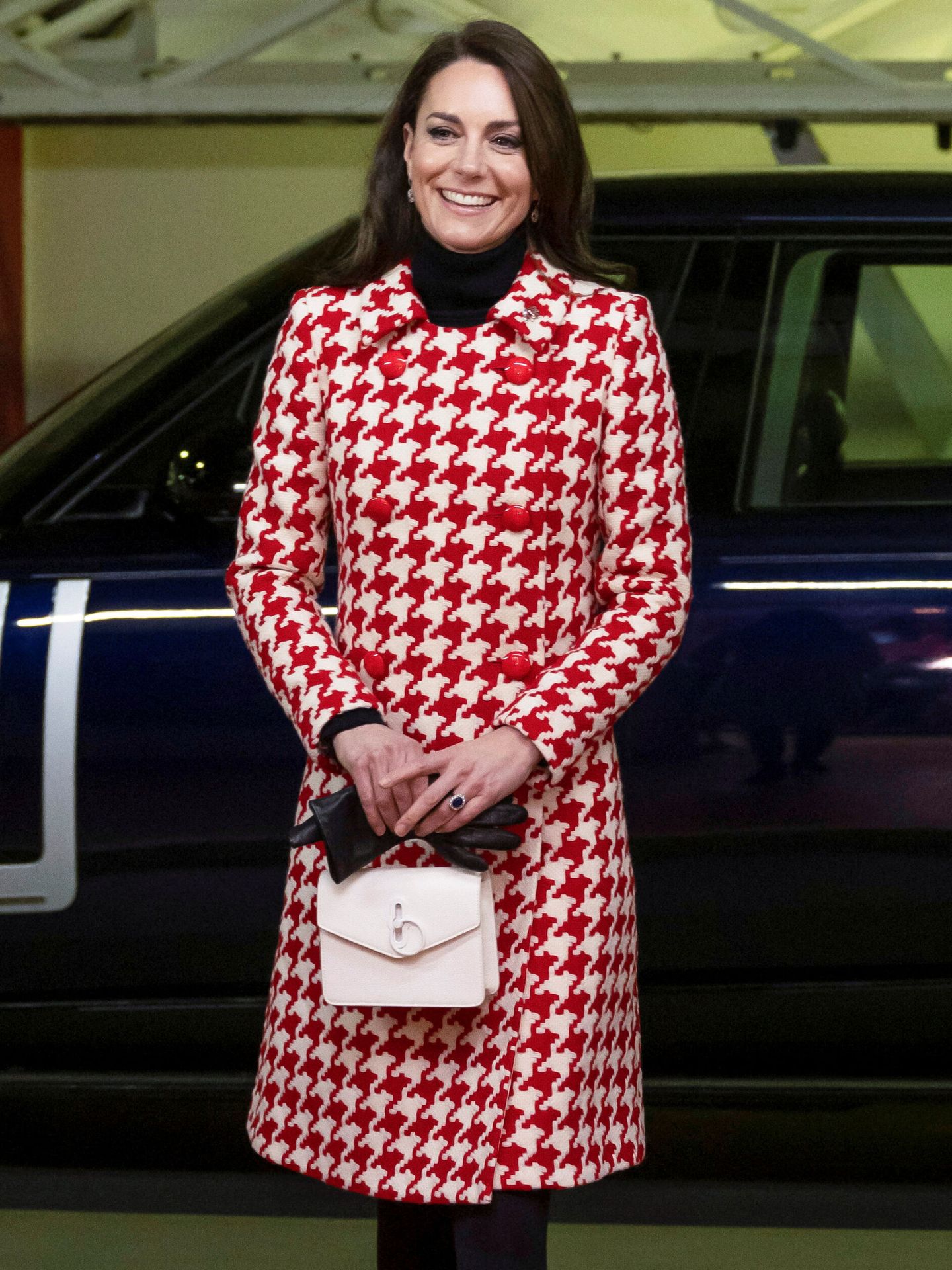 El look escogido por Kate Middleton para asistir al encuentro deportivo. (Reuters)