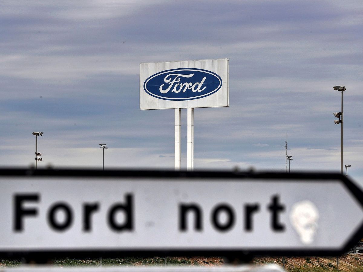 Foto:  Imagen de la planta de Ford en Almussafes (Valencia), donde la empresa ha anunciado el despido de 1.144 trabajadores. (EFE/Kai Försterling) 