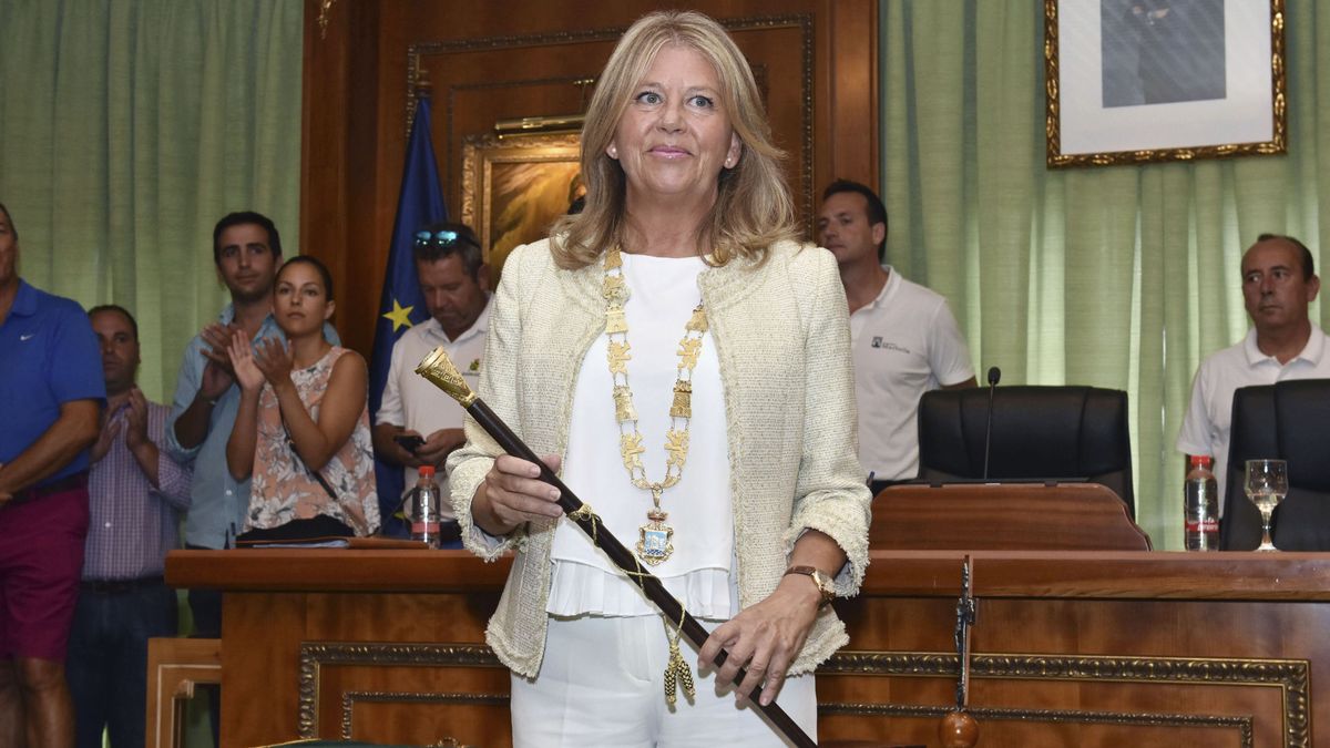 La alcaldesa de Marbella 'ficha' por el comité de contingencia del hospital Costa del Sol