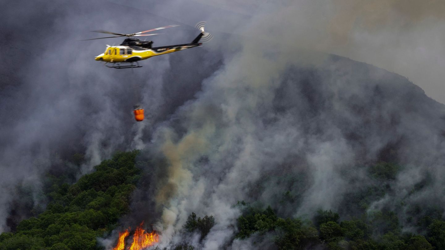 El aumento de la frecuencia e intensidad de los incendios forestales es una consecuencia directa de la crisis climática. EFE