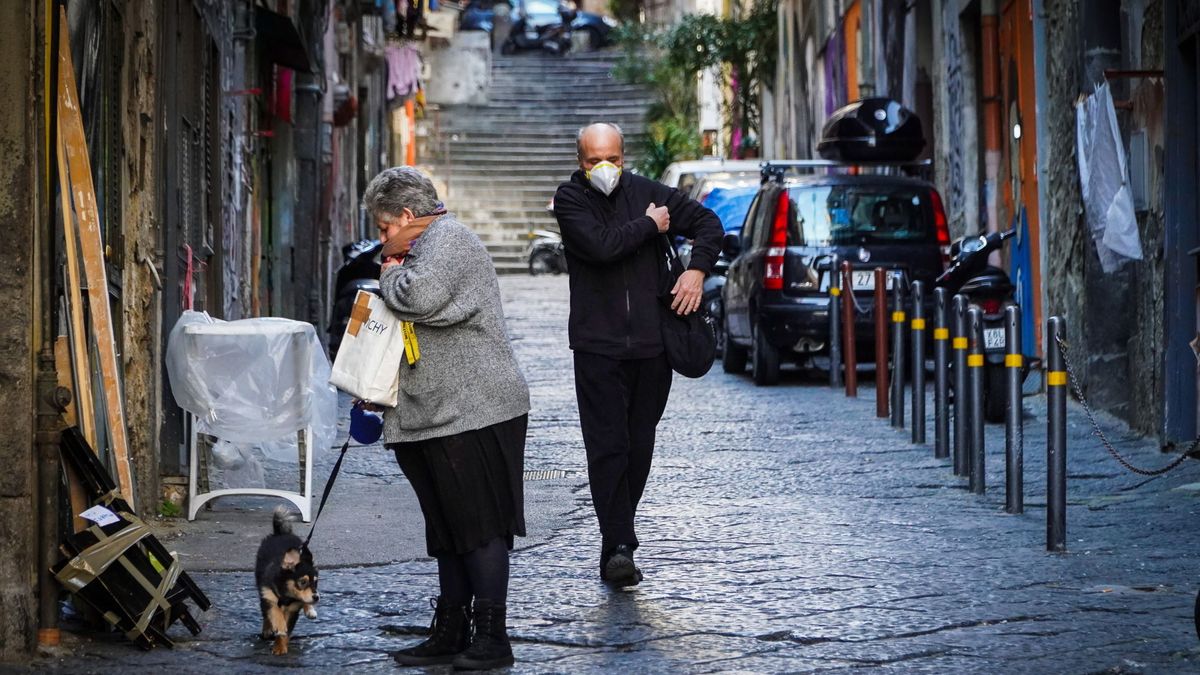 Italia reporta 475 muertos en un día y 40.000 denunciados por saltarse las normas