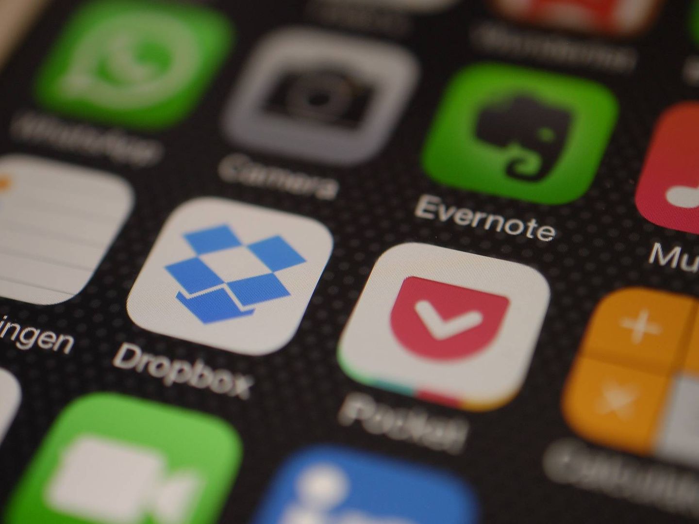 Dropbox te ayuda a organizar tu teléfono móvil. (Pixabay)