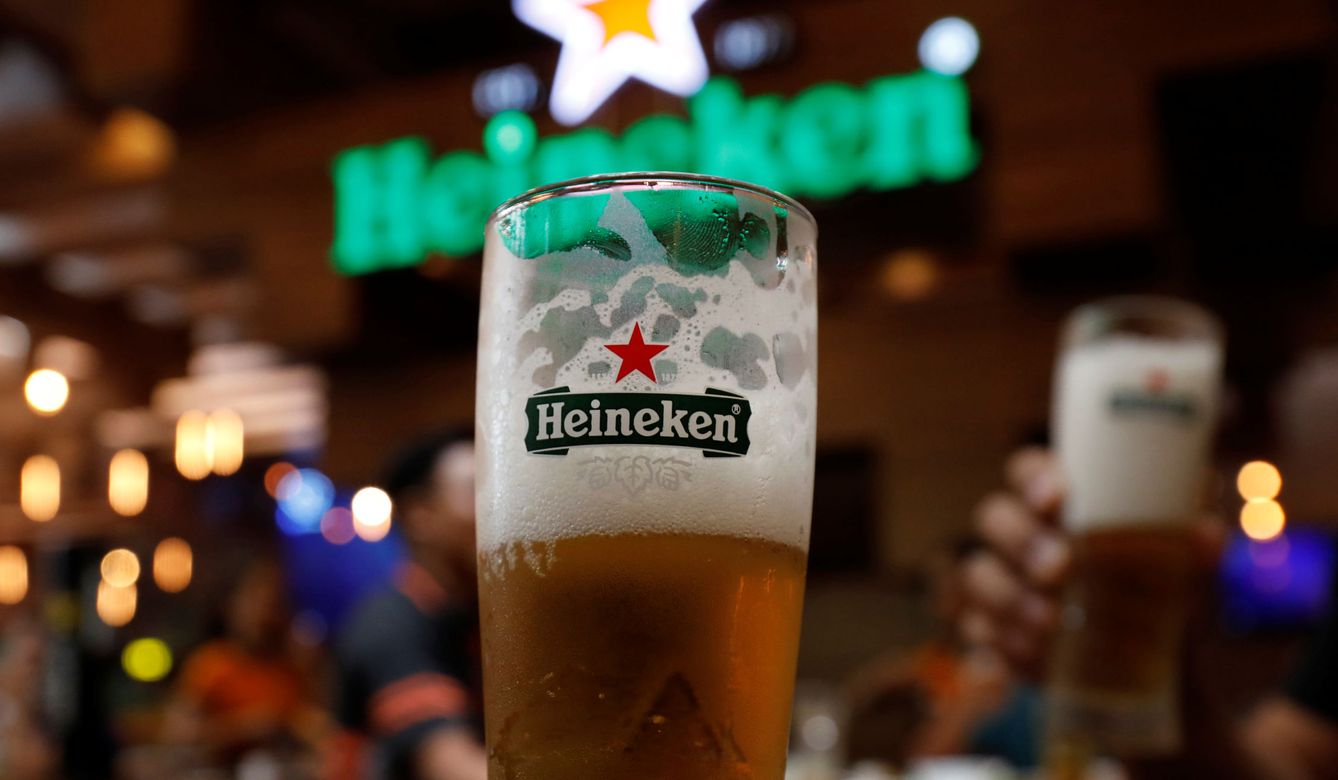 Heineken está entre los cinco mayores productores de cerveza del mundo. (Reuters)