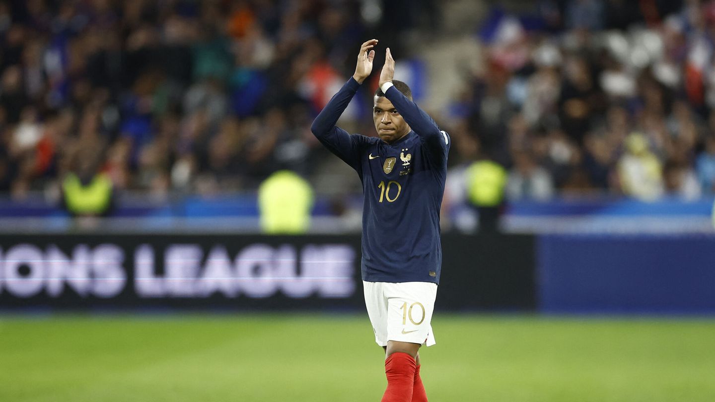 Mbappé, después de un partido con Francia. (Reuters/Christian Hartmann)