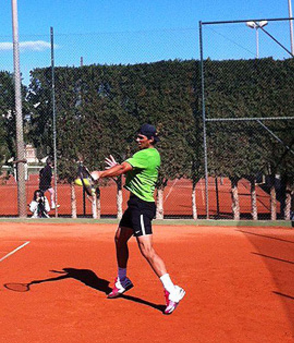 Foto: Rafa Nadal vuelve a pisar tierra batida para preparar la defensa de su corona en Montecarlo