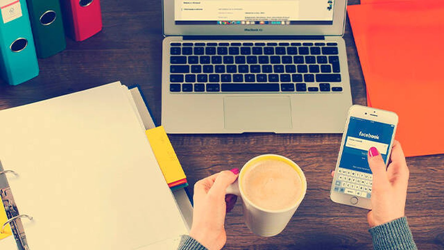 La pausa para tomar un café en la oficina ayuda a mejorar el estado de ánimo.  (Pixabay)