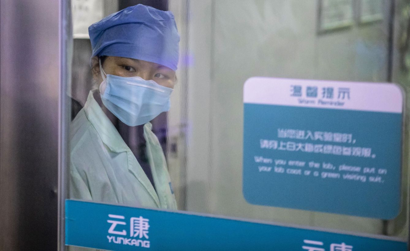 Laboratorio de pruebas del coronavirus, en China. (Reuters)