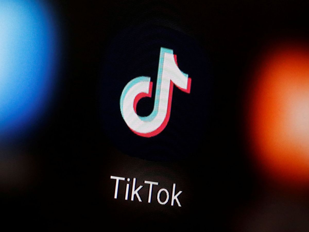 Foto: El logotipo de TikTok en un teléfono móvil. (Reuters)