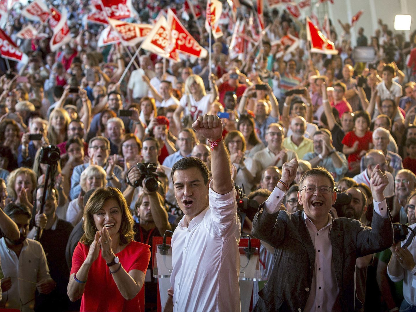 Sánchez y Puig en junio de 2016 en un mitin de la campaña de generales, último acto conjunto en el que habían participado. (EFE)