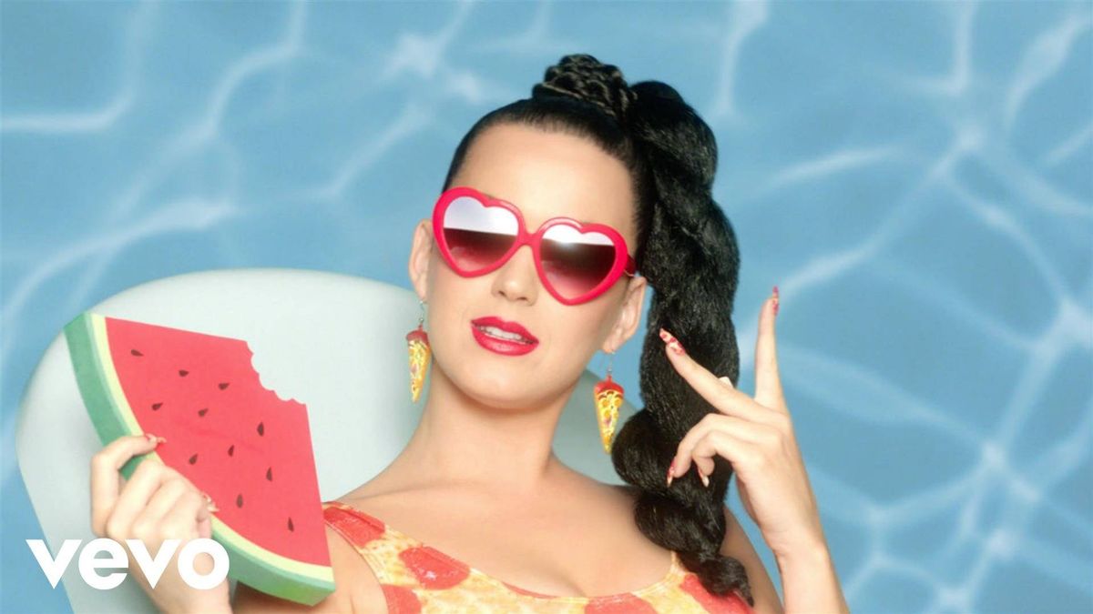 No es Miley Cyrus, es Katy Perry con su nuevo (y radical) look. ¡Todo un plagio!