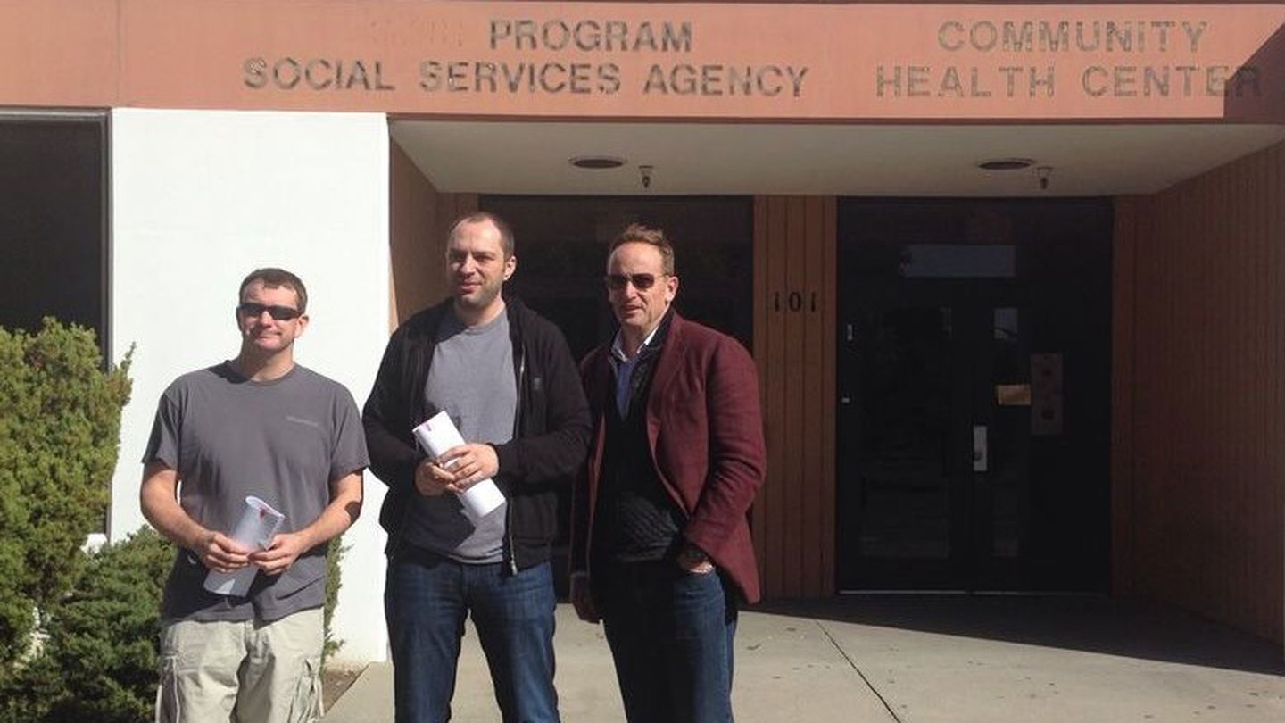 Brian Acton, Jan Koum y Jim Goetz, de Sequoia Capital (Foto: Jan Koum vía Forbes)