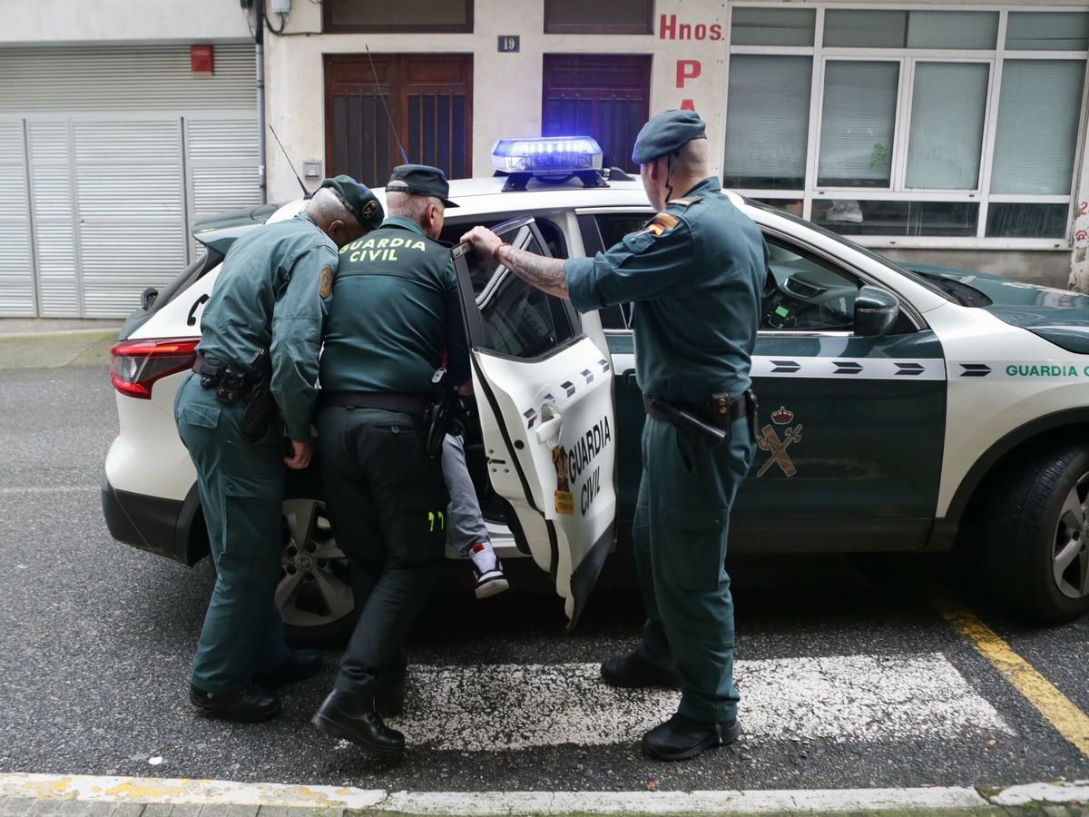 Foto: Imagen de archivo de un coche patrulla de la Guardia Civil. (Europa Press/Carlos Castro)