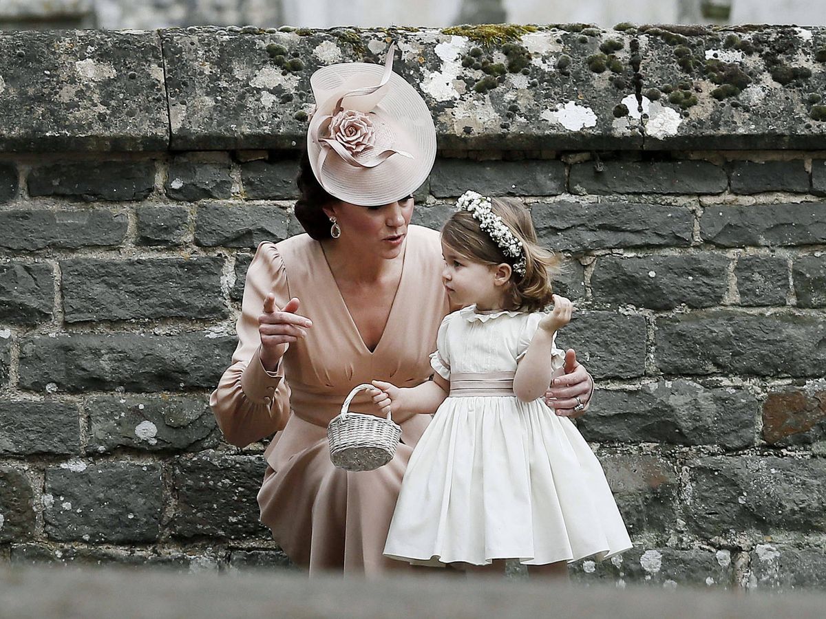 Foto: Kate y Charlotte, en la boda de Pippa Middleton. (Getty)