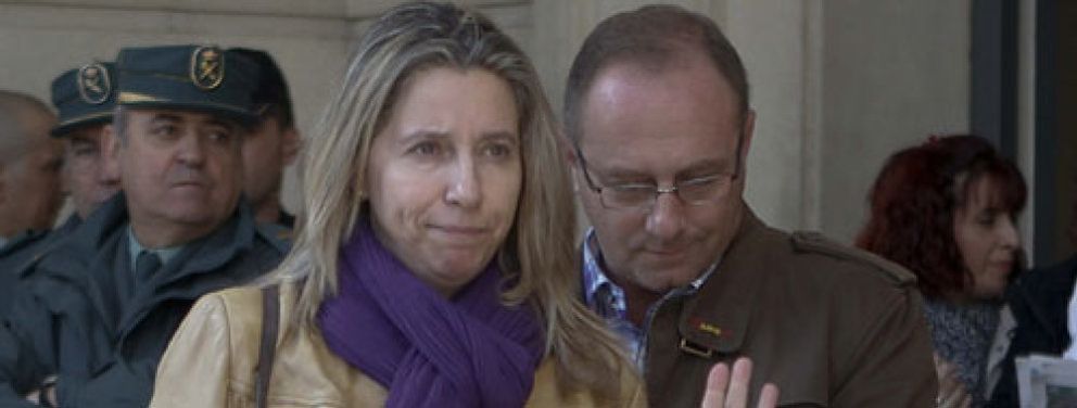 Foto: El calvario de la madre de Marta del Castillo: “Esta familia se rompe con tanto dolor”