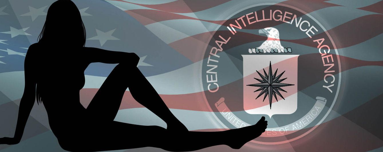 El escándalo sexual que sacudió la CIA, carne de cañón de Hollywood