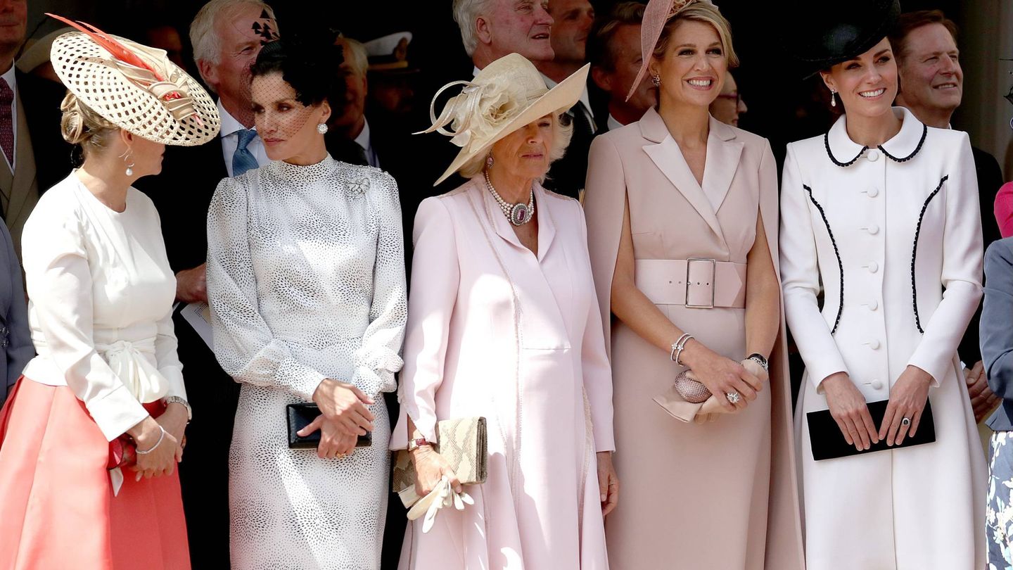  La condesa deWessex, Letizia, Camilla, la reina Máxima y Kate. (CP)