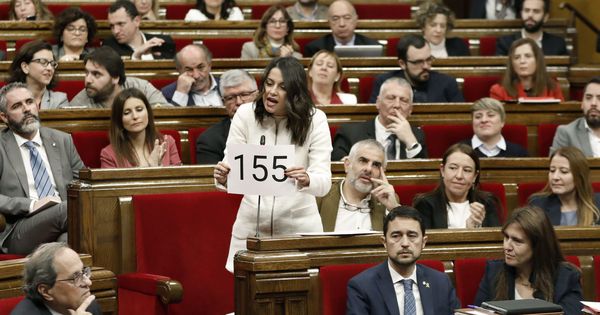 Foto: Arrimadas, este miércoles, en el Parlament catalán. (EFE)