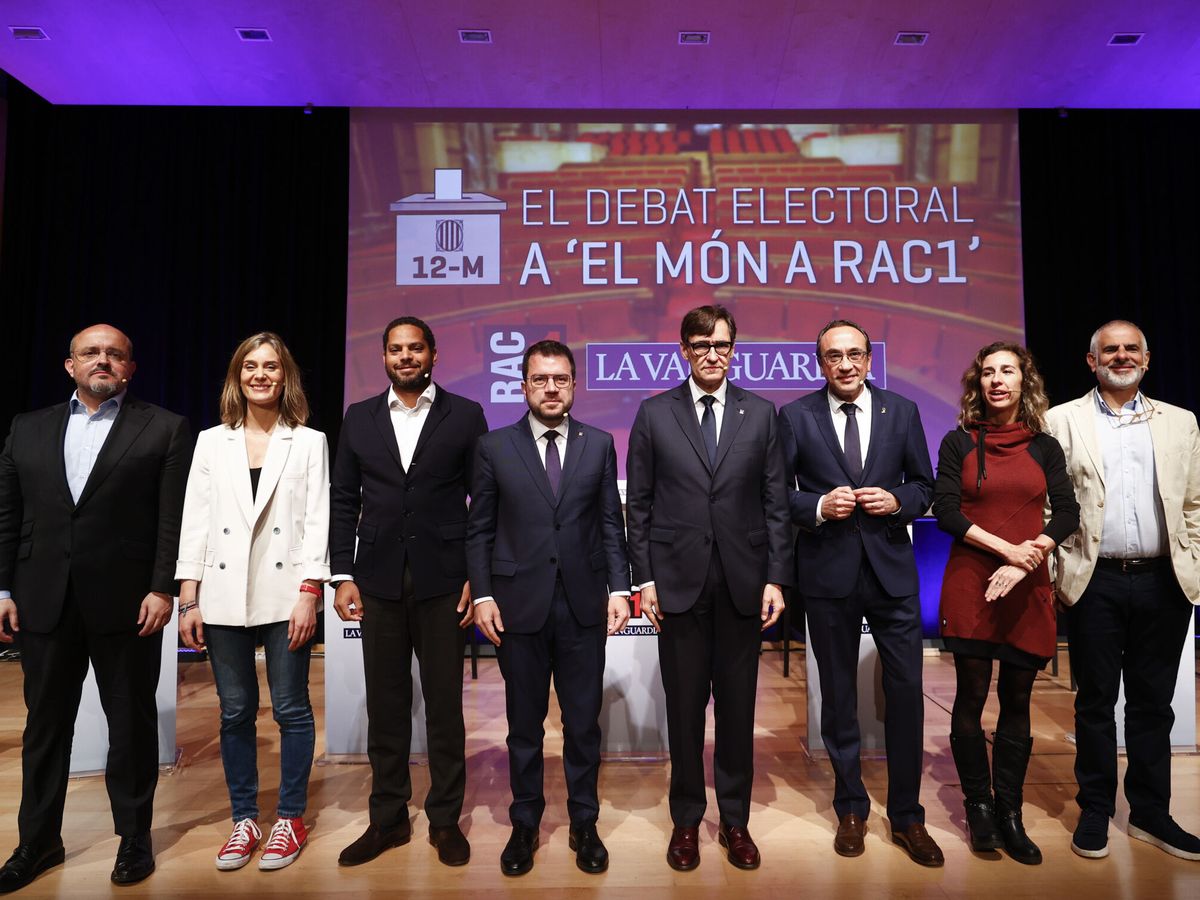 Foto: Los candidatos a las elecciones catalanas en el debate de RAC1. (EFE/Quique García)