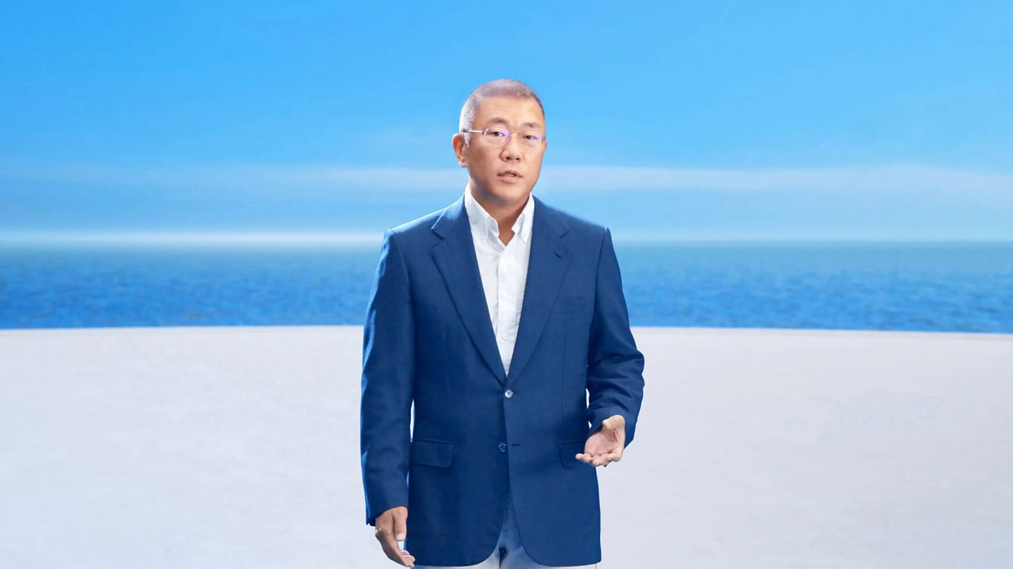 El presidente de Hyundai Motor Group, Euisun Chung, ha sido el encargado de desvelar el ambicioso plan de su compañía en torno al hidrógeno.