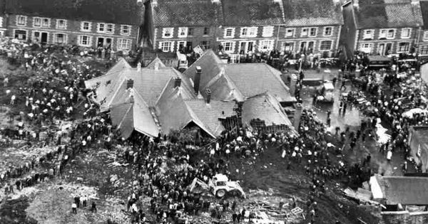 Foto: Catástrofe de Aberfan, en 1966.