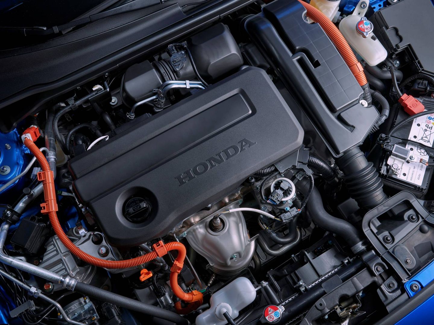 La mecánica del Civic e:HEV combina un motor de gasolina con dos eléctricos y una batería ion-litio.