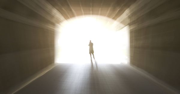 Foto: La luz al final del túnel es mucho más que un estereotipo. (iStock)