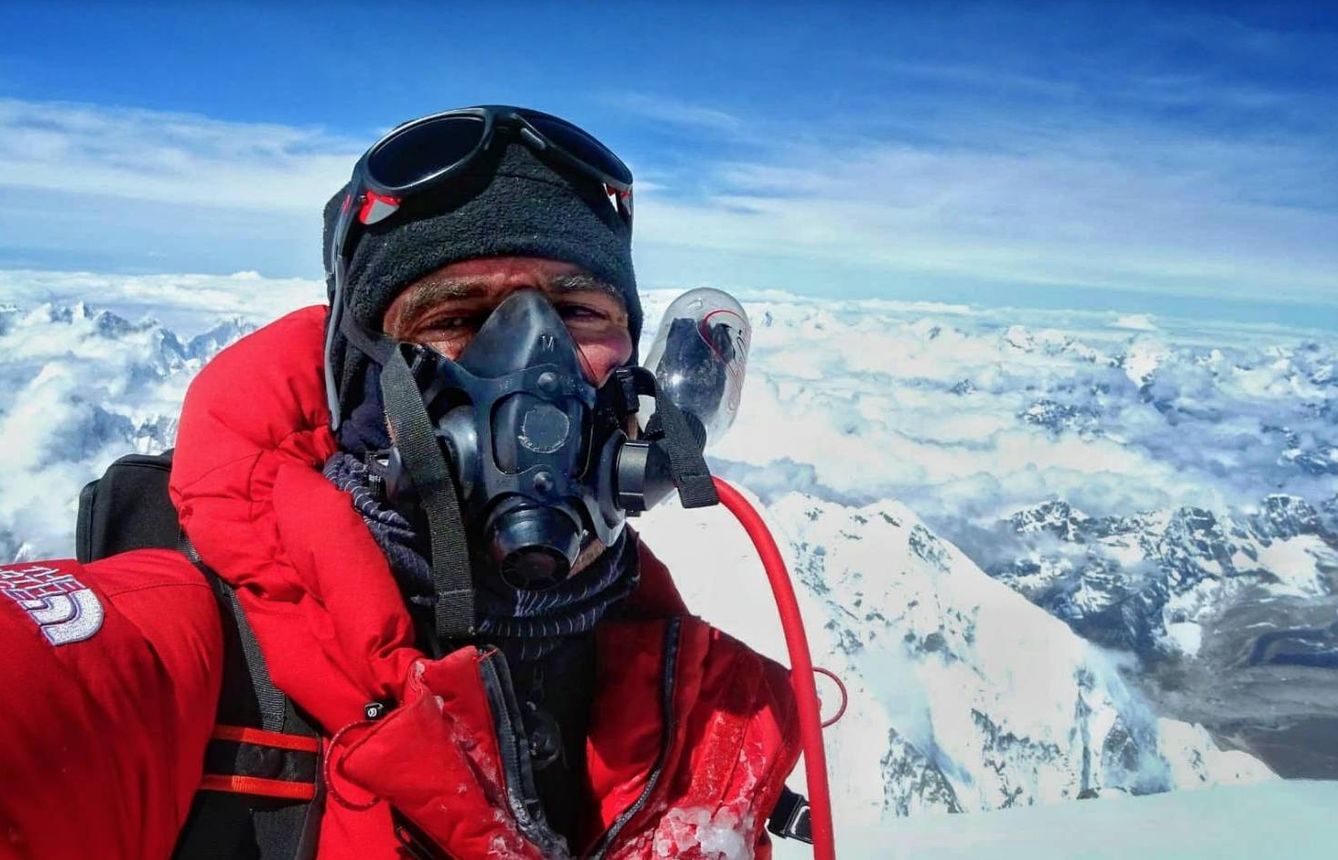 Javier Remon en la cumbre del Everest 