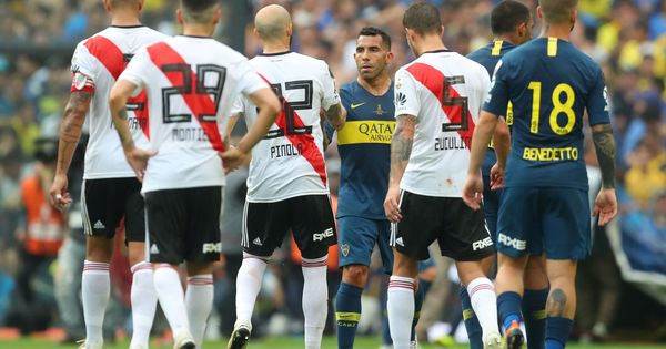 Foto: La final entre River Plate y Boca Juniors podría jugarse en el Santiago Bernabéu. (EFE)