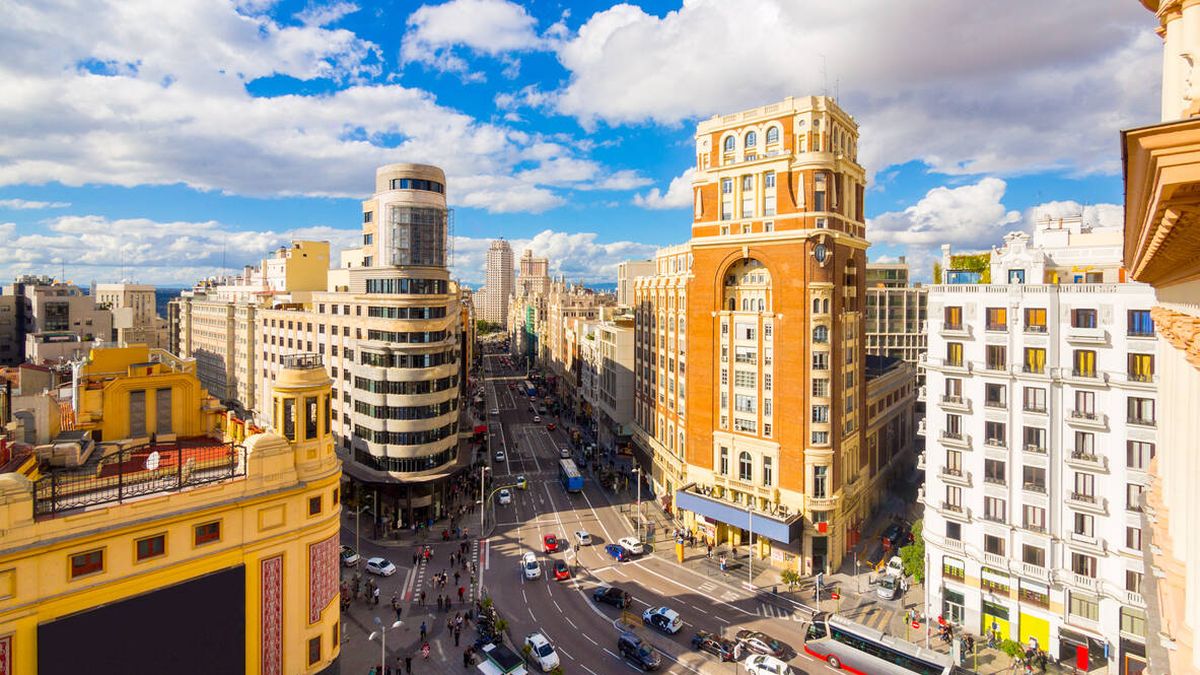 ¡Cómo hemos cambiado! El 'boom' hotelero transforma la Gran Vía de Madrid 